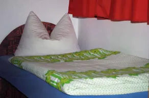 Holiday apartment with air conditioning and WLAN - Image 3