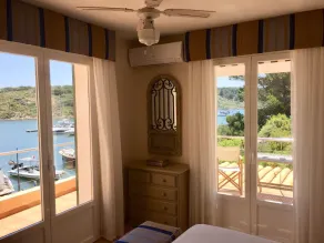Luksus villa på vandet, 4 senge, privat pool, wifi, storslået beliggenhed. - Image 5