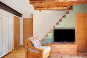 Appartement \"Bellavista\" avec vue sur les montagnes et jardin. - Image 2