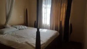 Ejecutivo de 3 habitaciones amuebladas con buen gusto más dsq - Image 5