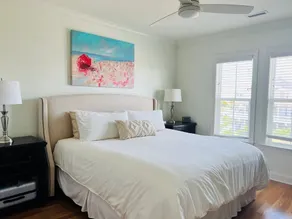 The Rainbow Connection 4 Bedroom Home by RedAwning - Image 4