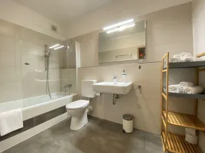 Experience Chiemsee, mountains & lakes - apartment for up to 4 people, 2 bedrooms, balcony - Image 2