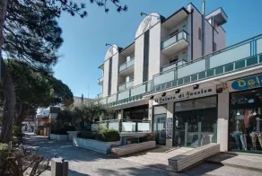 Hotel Zeus - Image 3