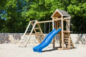 Villa mit Pool, Kinderspielplatz, ruhige Lage - TRAVELER Reiseburo Krk - 2161 - Image 2
