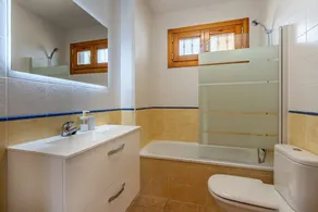 Chalet \"Villa Picena Las Alpujarras\" avec terrasse privée et Wi-Fi - Image 3