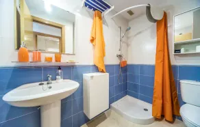 2 Bedroom Beach Front Apartment In Cabanes - Image 4