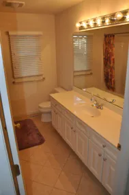 Sea Shore Home! Steps away from beach, boardwalk and entertainment. - Image 5