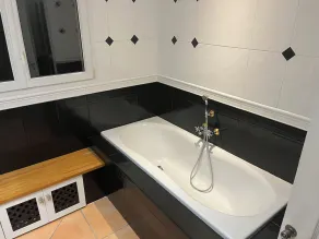 Vackert envåningshus på 160 m2 helt inhägnad med pool - Image 4