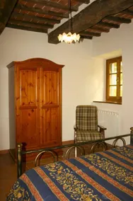 Villa Pozzonovo ist ein altes Bauernhaus aus Stein, nur wenige Gehminuten vom Zentrum von Castiglion - Image 4