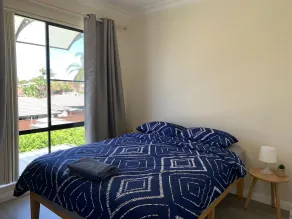 Comfy place with all - Image 4