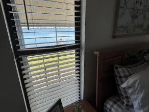Amazing Lakefront Views! 4/4, Pool, Diving Board, Spa, Pool Table, near LegoLand - Image 4