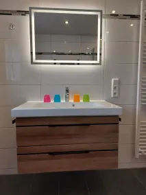 Renovierte moderne Ferienwohnung, gemütlich und ruhig gelegen - Image 3