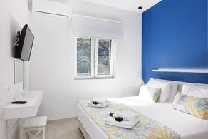 Blue Suite-Seaside Palette Apartments by the sea - Image 3