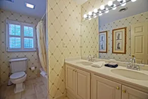 Beautiful custom home on 1.5 acres with large heated saltwater pool and spa! - Image 3
