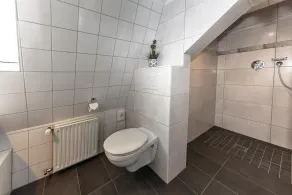 *** Apartments - 4 modern double rooms - large kitchen, dining room - Image 5