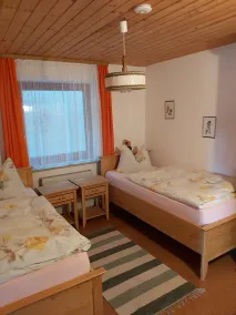 Ferienwohnung in ruhiger sonniger Höhenlage mit sehr guten Panoramablick - Image 3