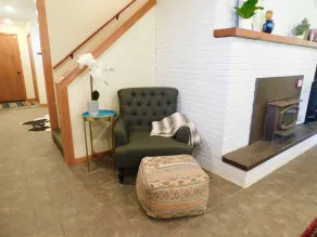Charming A-frame retreat in a beautiful, natural, and private setting - Image 2