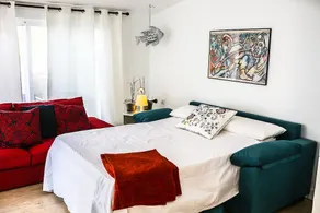 Apartamento con Patio Privado Junto al mar - Image 4