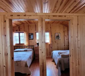 Superior Reflections Cabin 3 - Image 4