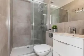 Comfortable holiday home with garden, summer pool - Image 3