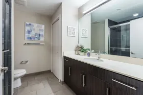 Spacious 3BR | Pool, Gym, Near Beach & Speedway - Image 4