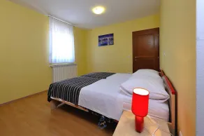Charmante Villa mit Hydro-Massage-Pool, perfekt für Gruppen von 8 Personen - Image 5