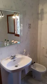 OCH pool villa vid stranden i Cala Pi - Image 3