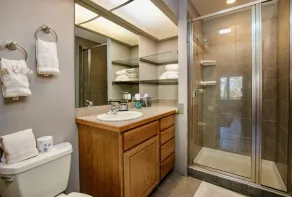 Jordan Condominium 3 Bedroom condo - Image 3