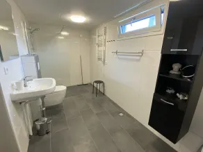 Modern und neu Eingerichtet und Renoviert - Image 5