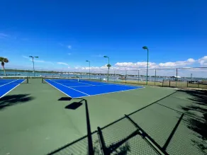 Gulf Shores Surf & Racquet Club - Image 2
