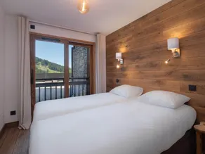Appartement avec Jacuzzi et Parking à Courchevel - Image 4