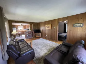 Quaint Home in a Great Central Location - Image 4