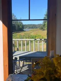 Sunlit Cottage on Crockett Cove  - Image 5