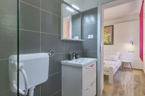 Noelene - Cozy house, Private Pool, BBQ, Quiet area, Privacy - Image 5