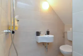 Holiday home in a quiet location - Image 3