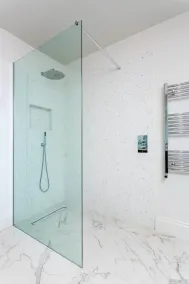 Veeve - Quartz House - Image 4