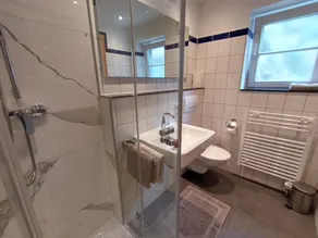 Apartamento con 2 dormitorios para 8 personas - Image 3