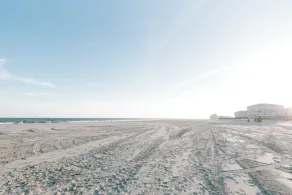 Beautiful Oceanfront Family Friendly Home! Linens included 5 bedrooms and 5 bath - Image 4