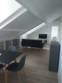 Location Meublée F2 - Image 4