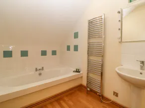 MEADER BARN, pet friendly, luxury holiday cottage in Tavistock - Image 3