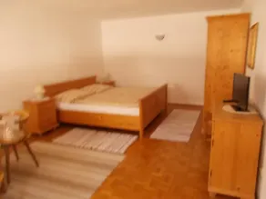 Lejlighed (40 m²) med stue / soveværelse, separat køkken, bad / toilet, terrasse, kabel / satellit-tv - Image 3