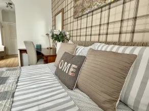 Two bedroom house welcomes families and pets - Image 4