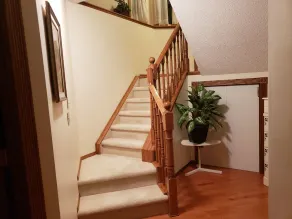 PRIVATE 1 B/R Suite in Upscale formerShowhome  . 4 MIN walk to Lakeside beach Pk - Image 4