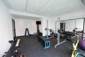 Sunset: Luxury apartments with gym in Lac 1 - Image 3