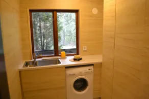 Magnificent house with panoramic views of the lake and a sauna with a view - Image 3
