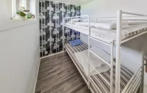 Belle maison de 2 chambres à Lövsjö - Image 4