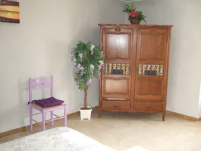Small Provencal house independent from the Mas - Image 3
