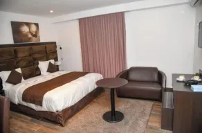 RESIDENCE QUATRE SAISON - Image 3