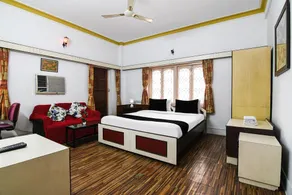 Deluxeharry Guest House - Image 3