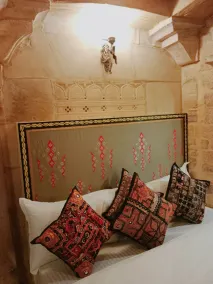 Enchanting 500 year's Haveli for stay, near Jaisalmer Fort. - Image 4